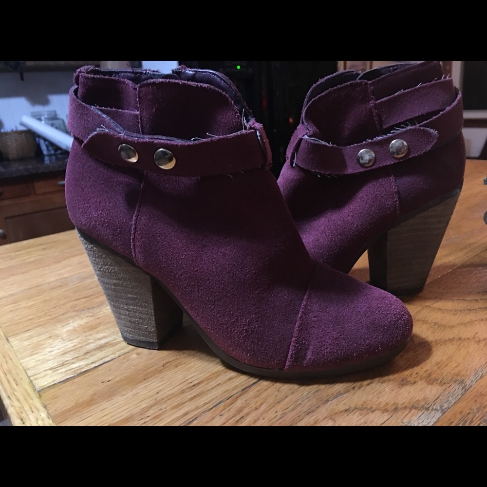 Ankle boots